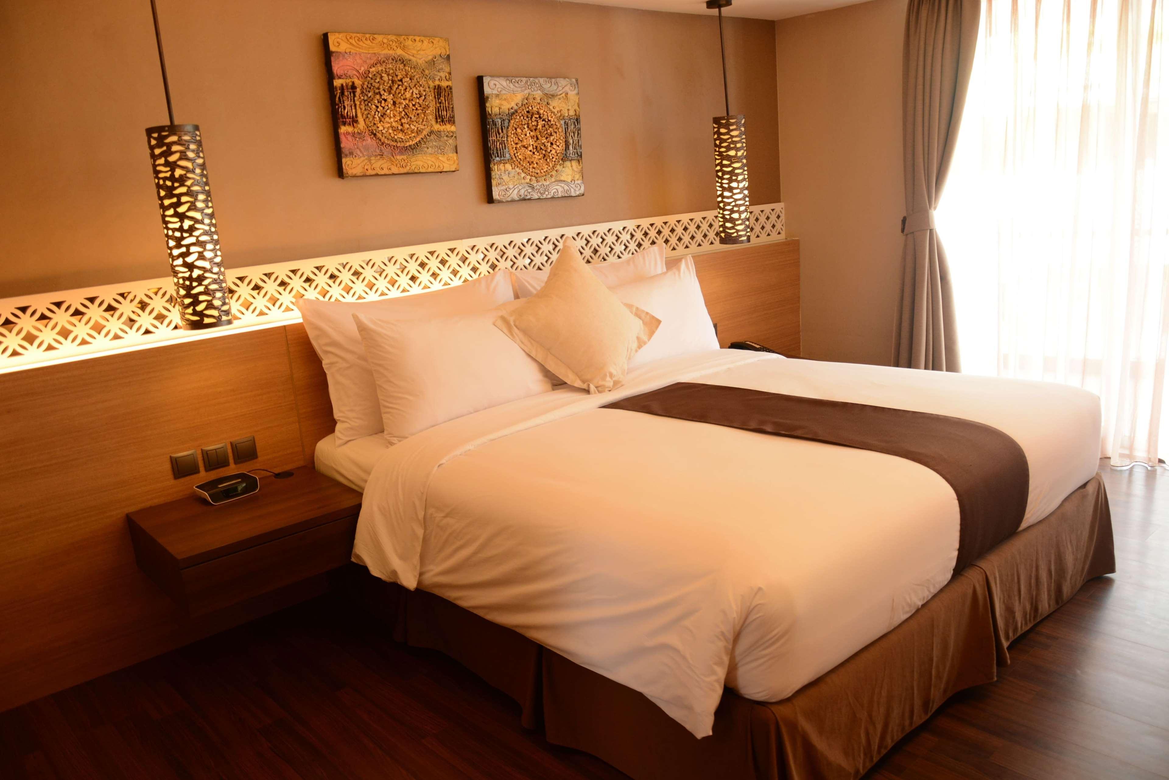 รามาดา บาย วินด์แฮม บาหลี ซันเซ็ตโร้ด กูตา Hotel เซมินยัค ภายนอก รูปภาพ