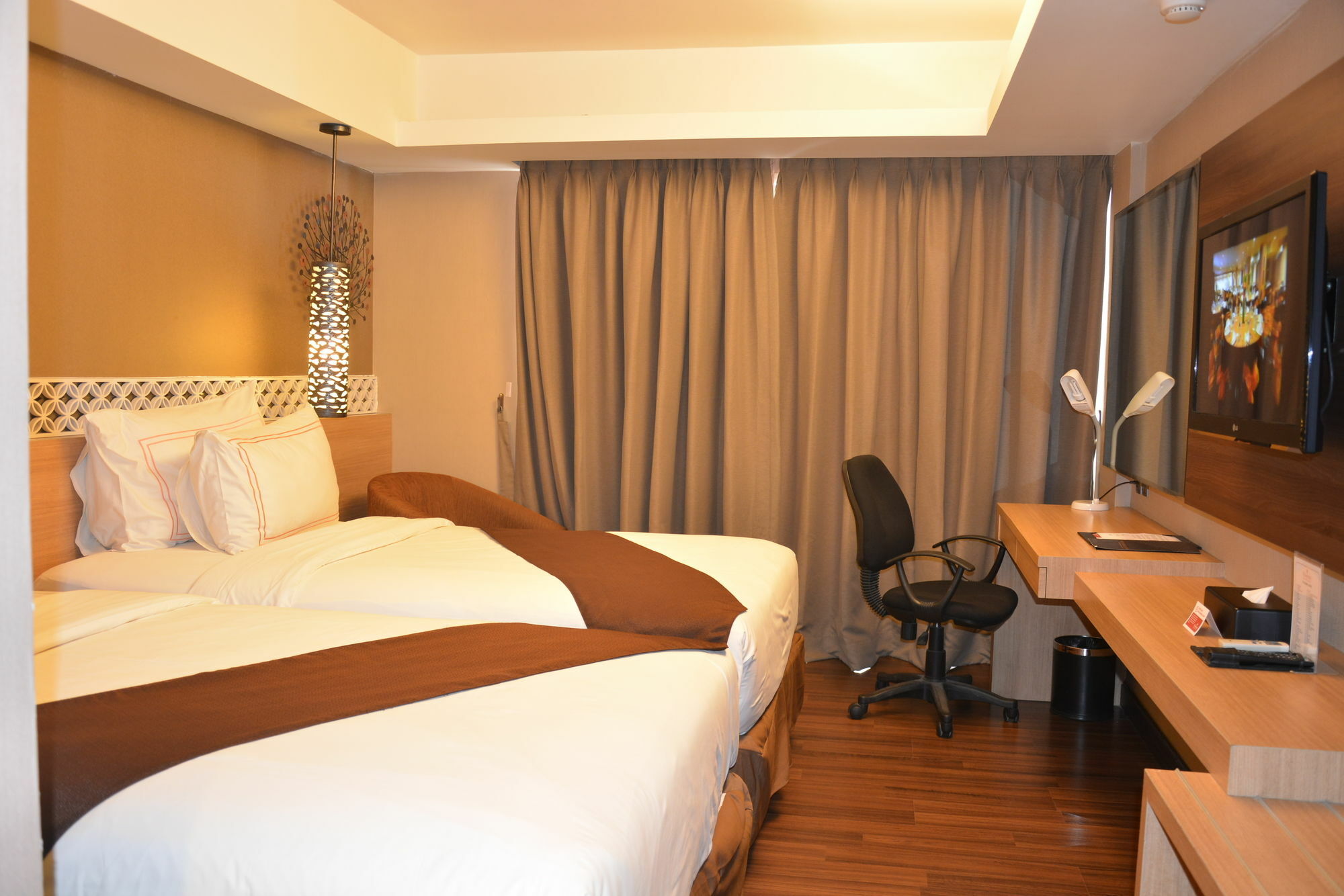 รามาดา บาย วินด์แฮม บาหลี ซันเซ็ตโร้ด กูตา Hotel เซมินยัค ภายนอก รูปภาพ